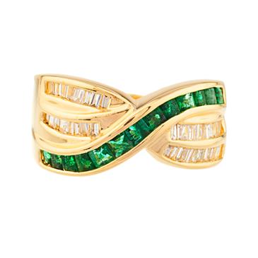 Forever Diamonds Emerald Diamond Cross-Over Ring in 14kt Gold