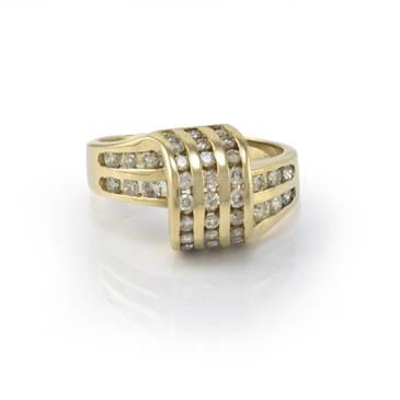 Forever Diamonds Vertical Twist Diamond Ring in 14kt Gold 
