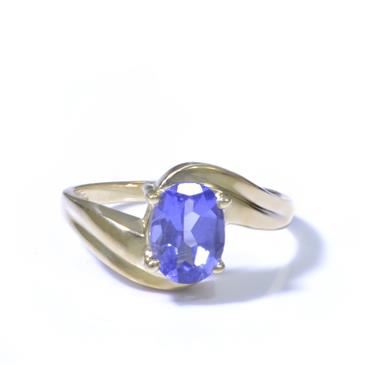 Forever Diamonds Oval Cut Tanzanite Solitaire 10kt Gold Ring