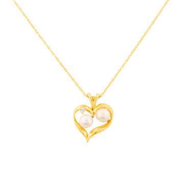 Forever Diamonds Pearl Diamond Heart Pendant in 14kt Gold