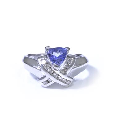 Forever Diamonds Trillion Cut Tanzanite Diamond 0.25ct TDW. 14kt White Gold Ring