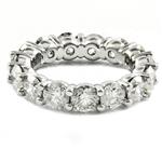 Diamond Eternity Band in 14kt White Gold