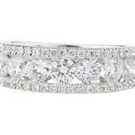 Diamond Band in 18kt White Gold