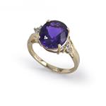 Oval Cut Amethyst Ring in 10kt Gold 