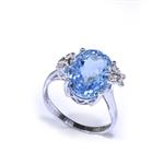 London Blue Topaz Ring in 14kt White Gold