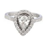 Pear Shaped Diamond Engagement Ring in 18kt White Gold