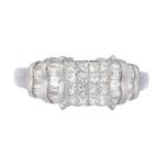 Princess Cut Diamond Engagement Ring in 14kt White Gold