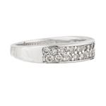 Round Diamond Ring in 14kt White Gold