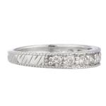 Vintage Round Diamond Wedding Band in 14kt White Gold